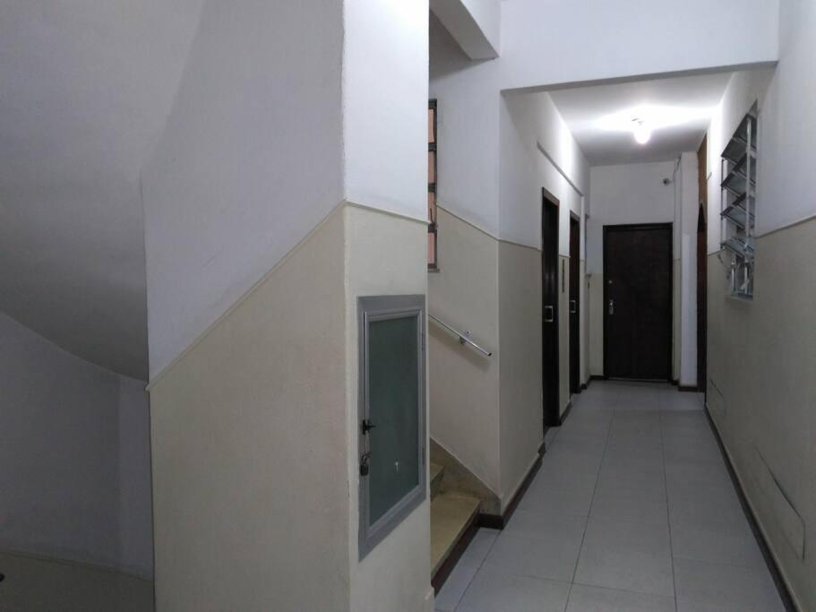 Copacabana Saleta, Grande Com Ar Cond Wi-fi A 2 Qds Da Appartement *