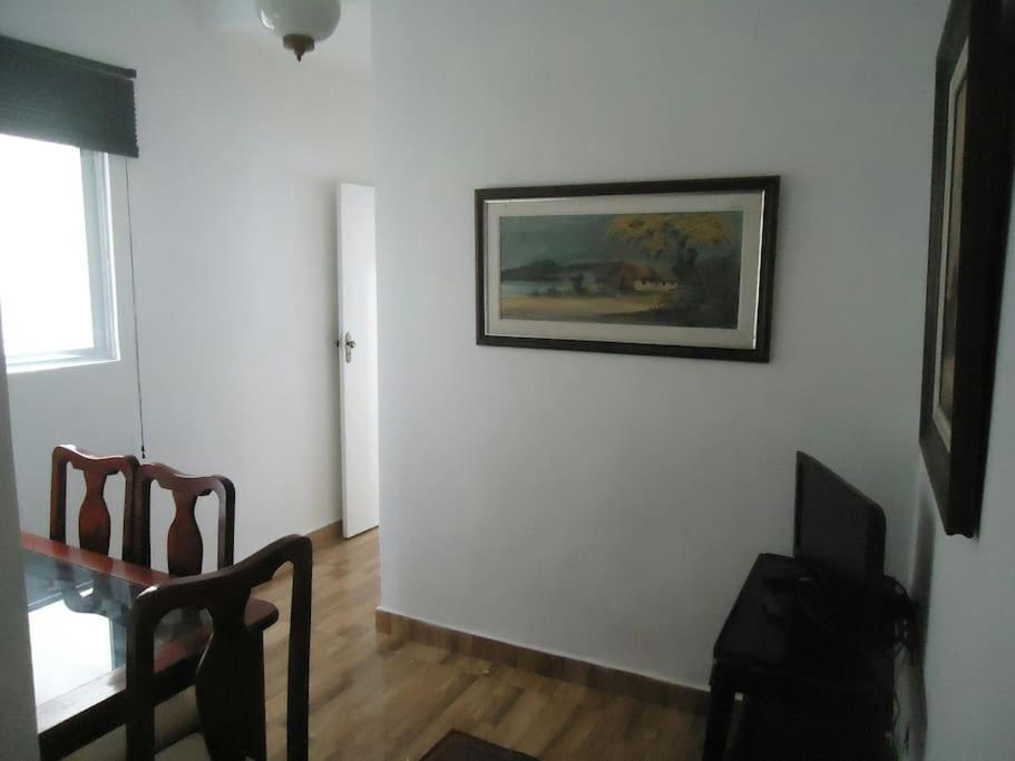 Copacabana Saleta, Grande Com Ar Cond Wi-fi A 2 Qds Da Apartamento Río de Janeiro